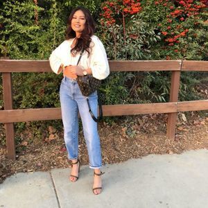 Meet your Posher, Karen